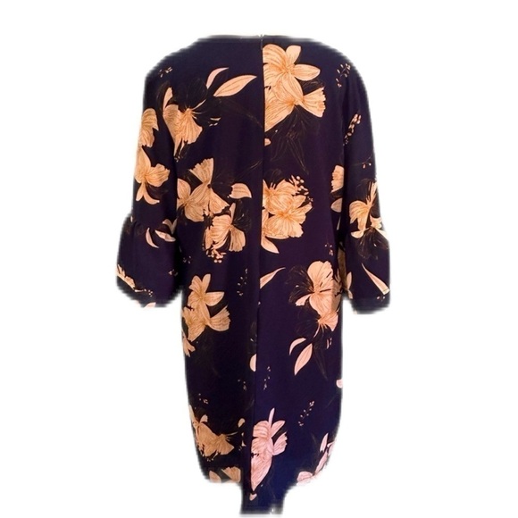 Women’s Short Sleeve Knee Length Dress - Size 10 - NWOT - Picture 2 of 4